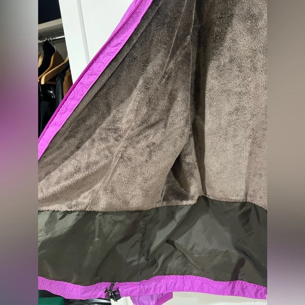 North Face Winter Ski Jacket  Size M Purple - Picture 3 of 4